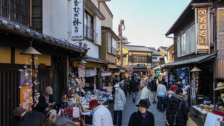 Candy Alley (Kashiya Yokochō)